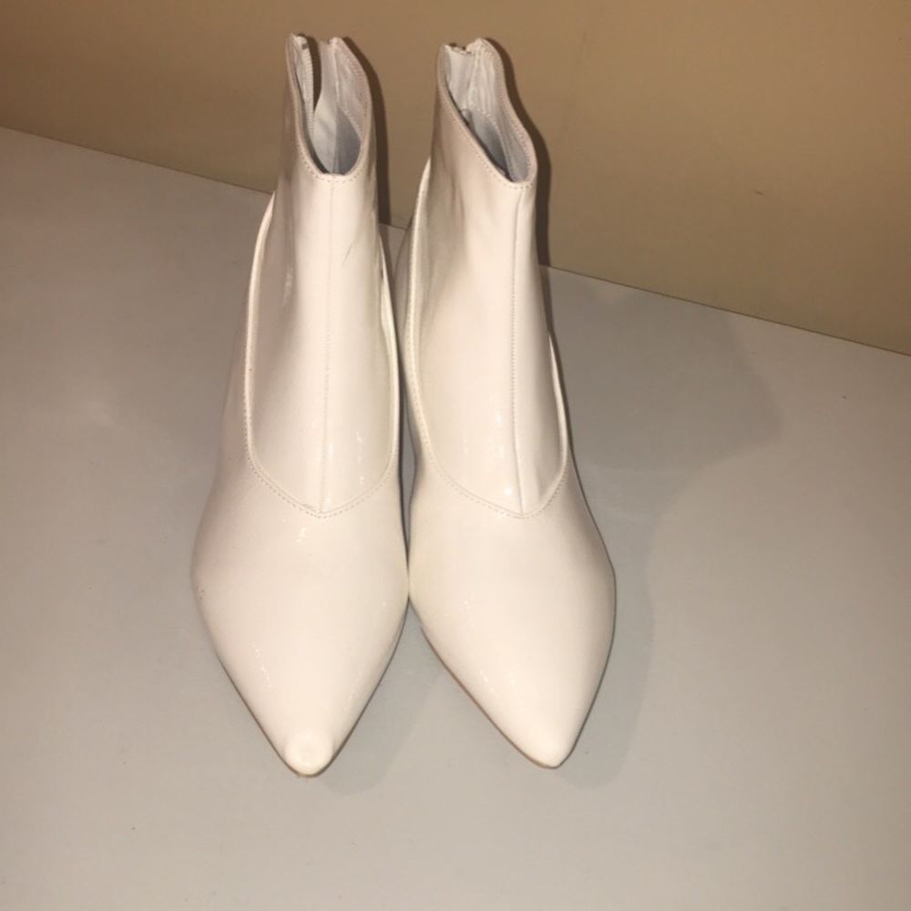White unilady heels never worn